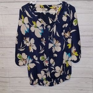 Old Navy Maternity Size S Floral top